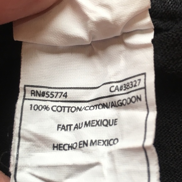 Like New! Green Day T-shirt. Men’s med - Picture 3 of 3